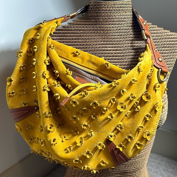 Louis Vuitton Onatah Bag, Great Condition - Picture 1 of 4